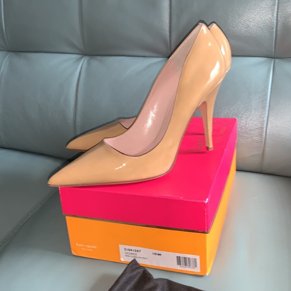 NWT Kate Spade New York® Canel New York Licorice Patent Pointed-toe Pumps - Picture 7 of 12